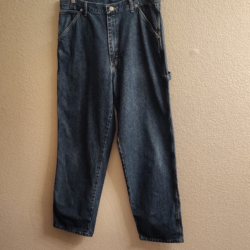 Wrangler Men's Deep Indigo Relaxed  Baggy Jeans B25